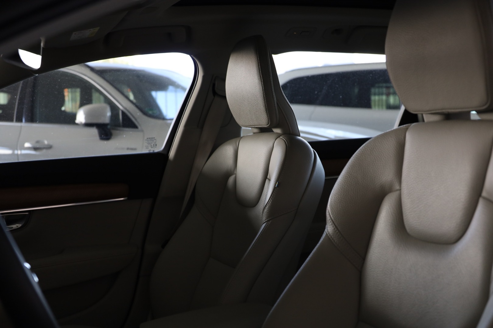 V90 T6 Híbrido Plug-in Inscription Expression