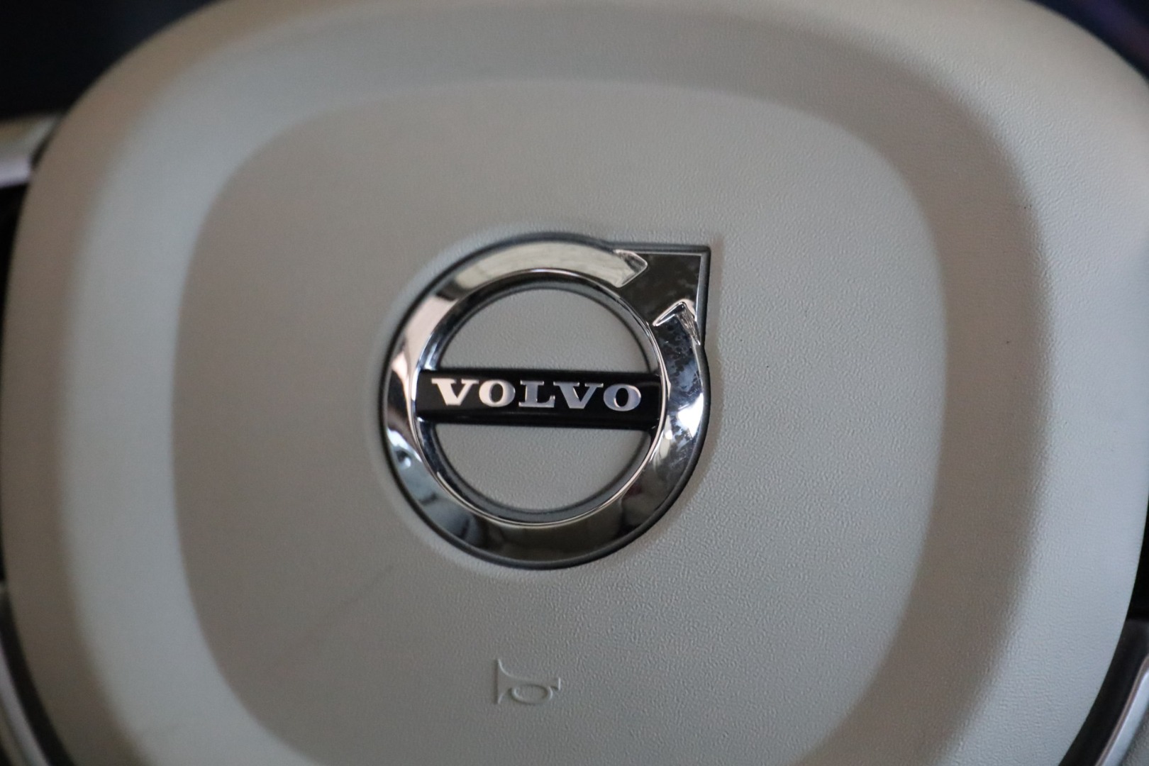 V90 T6 Híbrido Plug-in Inscription Expression