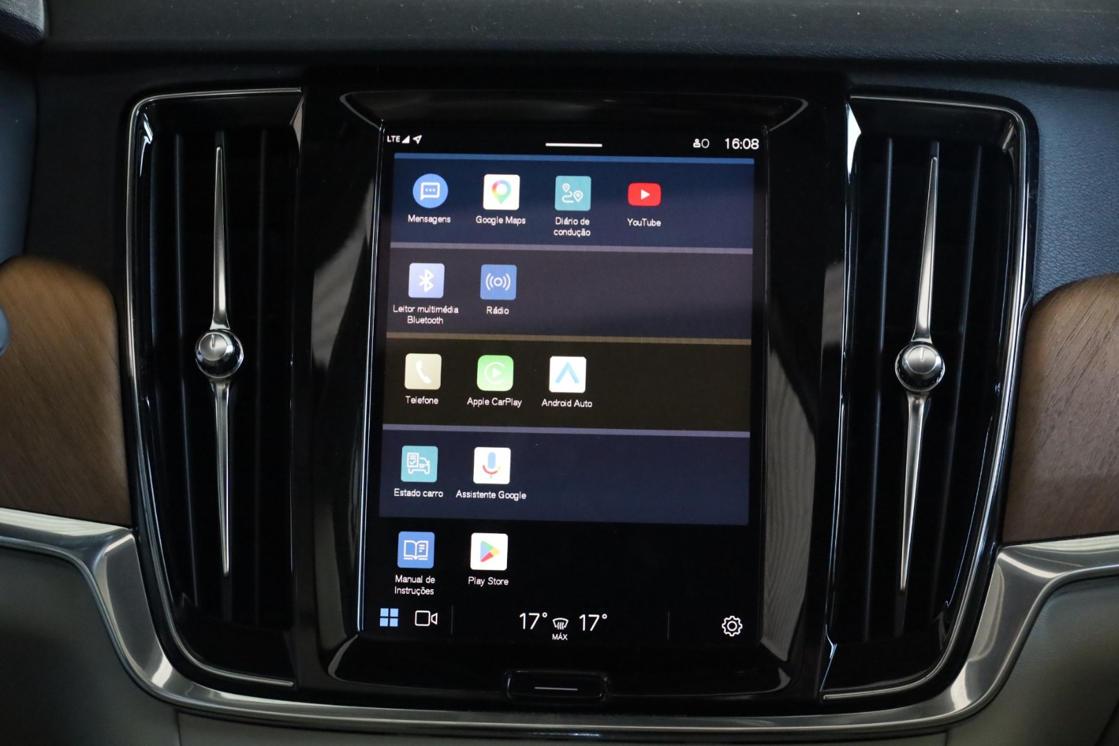 V90 T6 Híbrido Plug-in Inscription Expression