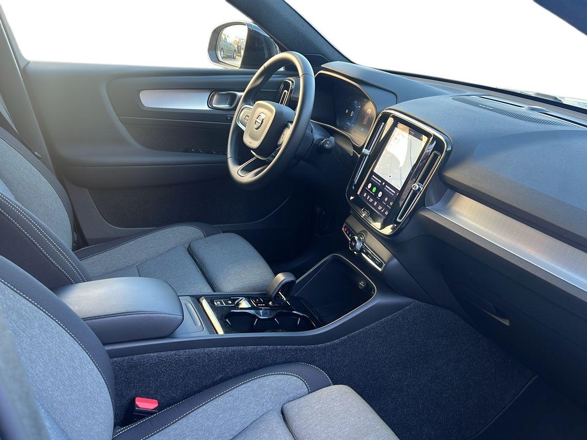 XC 40  B3 Híbrido Plus Black Edition
