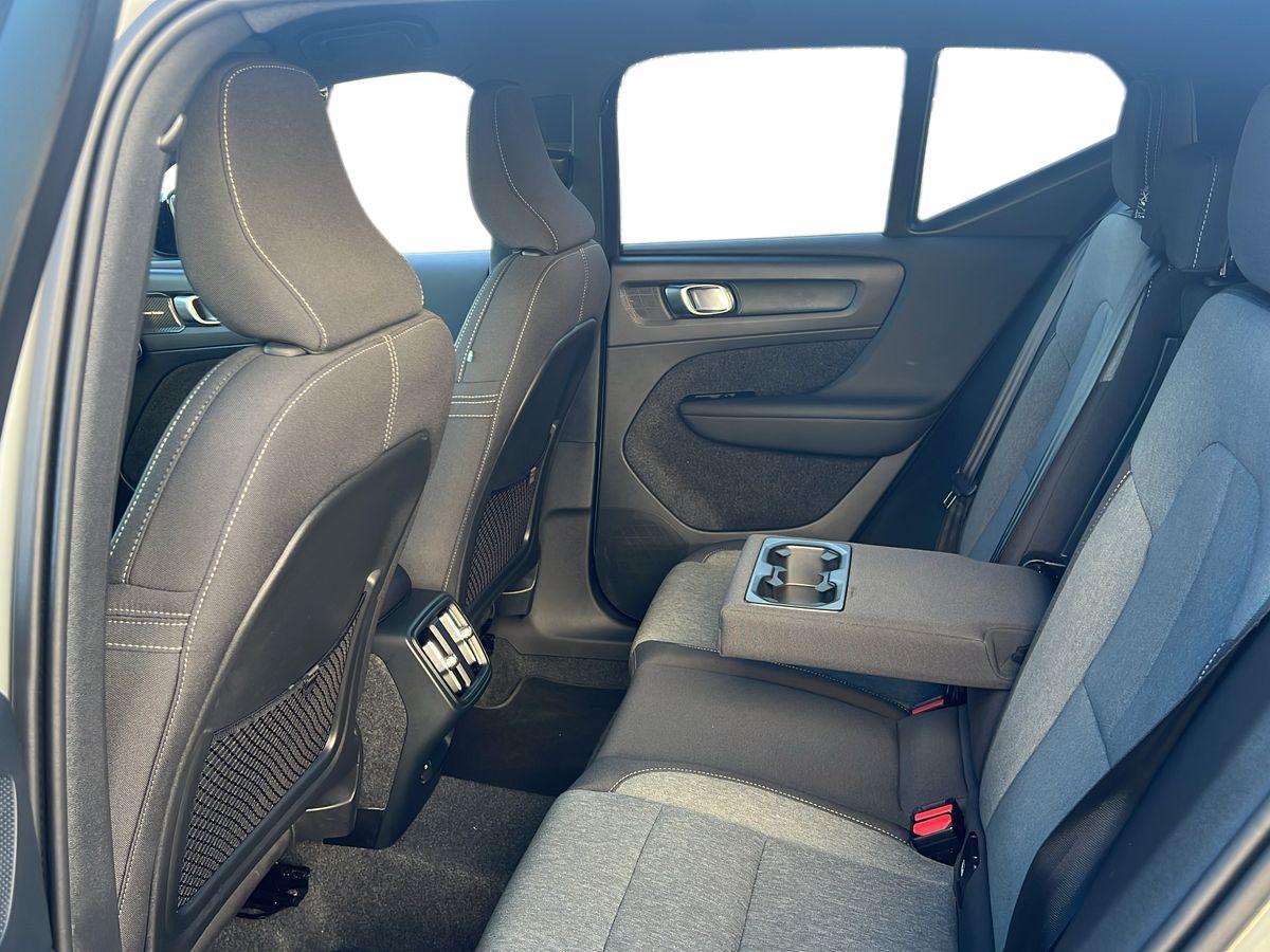 XC 40  B3 Híbrido Plus Black Edition