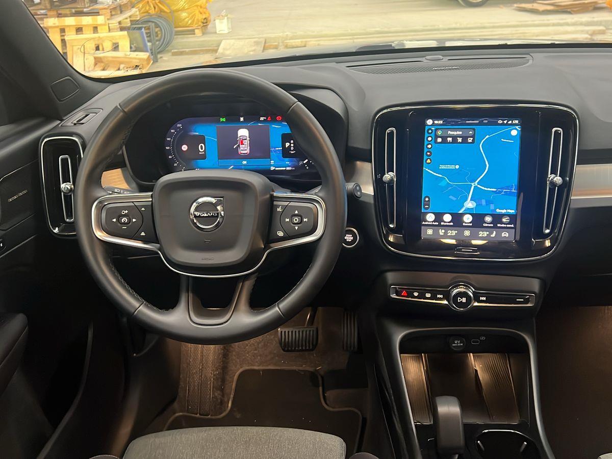 XC 40  B3 Híbrido Plus Black Edition