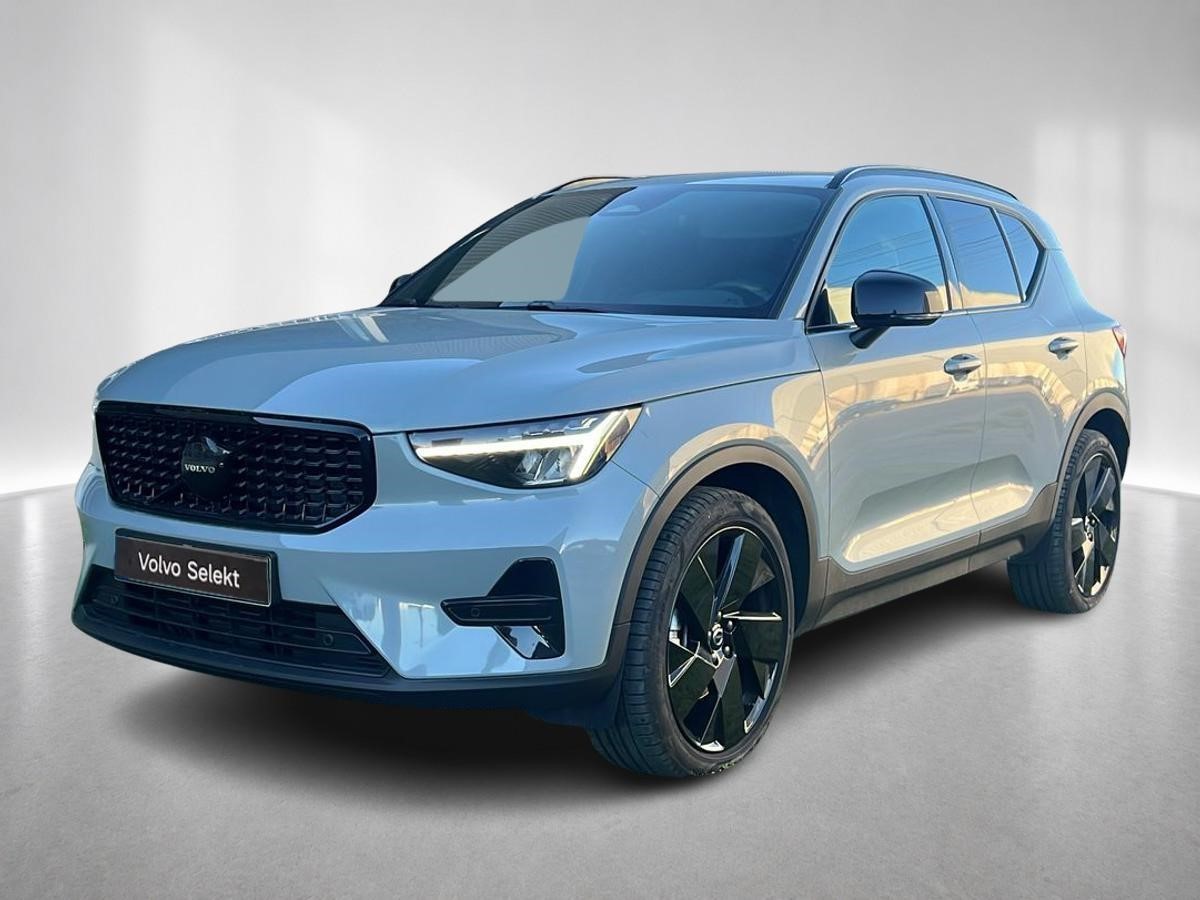 XC 40  B3 Híbrido Plus Black Edition