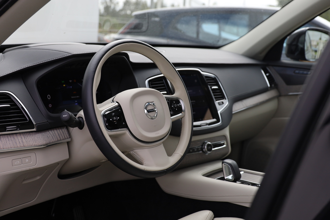 XC 90 T8 Hibrido Plug-in Ultimate Geart.