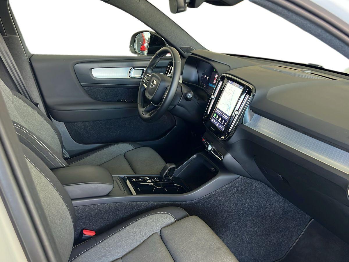 XC40 B3 Híbrido Plus Dark