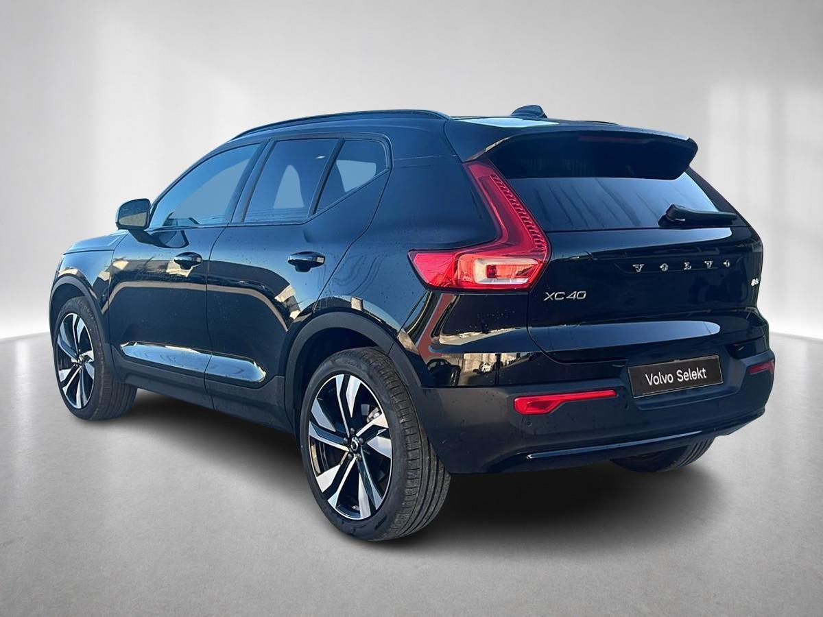 XC40 B3 Híbrido Plus Dark