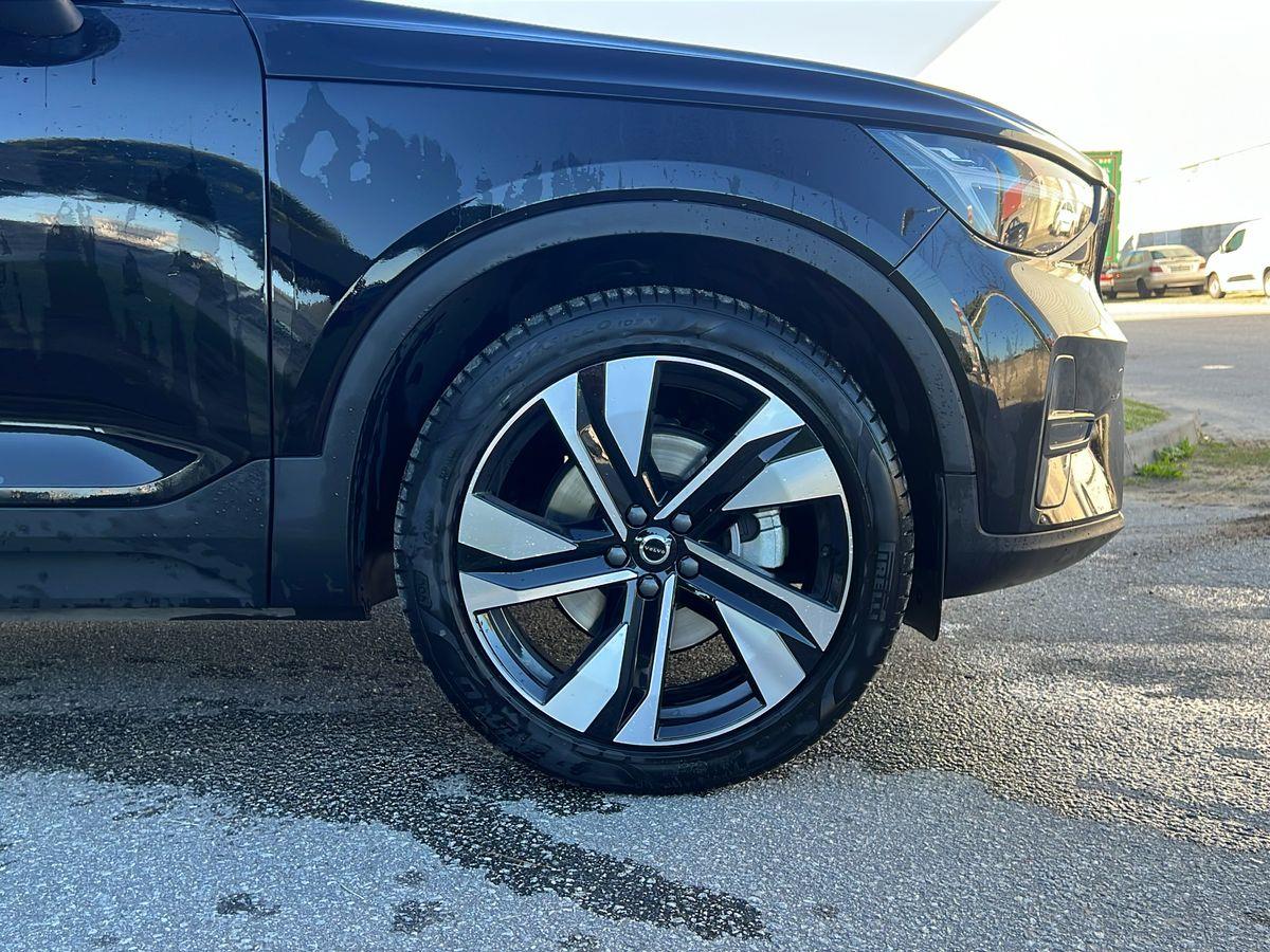 XC40 B3 Híbrido Plus Dark