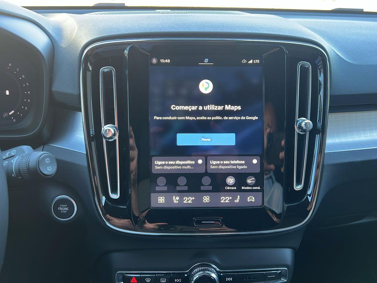 XC40 B3 Híbrido Plus Dark