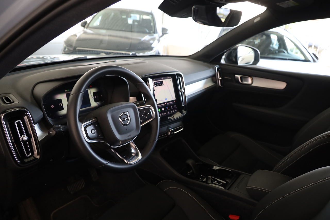 XC40 B3 Hybrid Gasolina Plus Dark