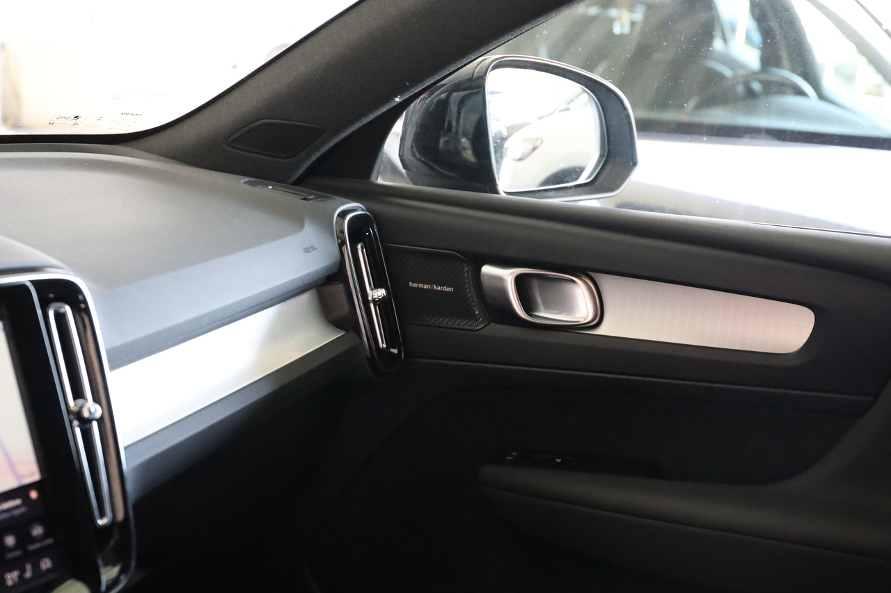 XC40 B3 Hybrid Gasolina Plus Dark