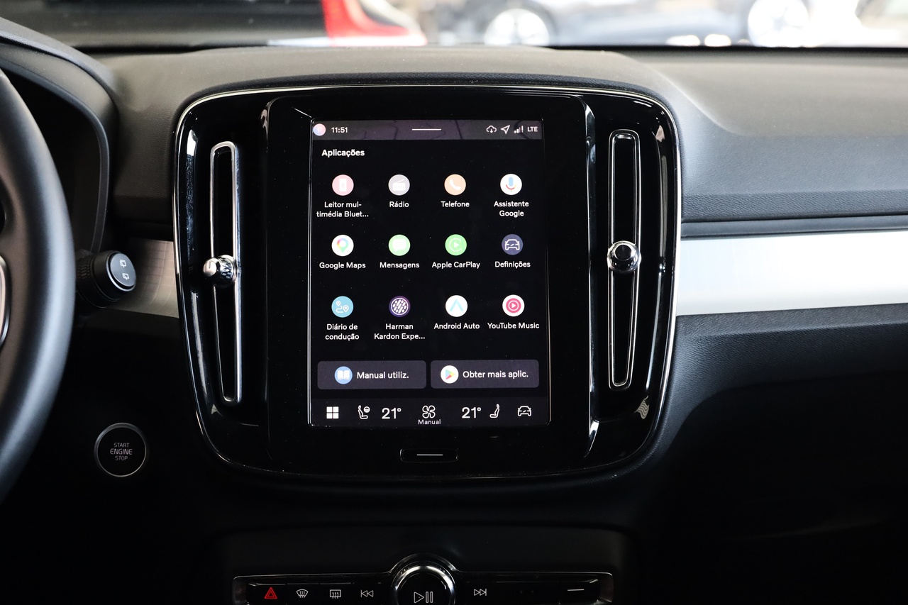 XC40 B3 Hybrid Gasolina Plus Dark