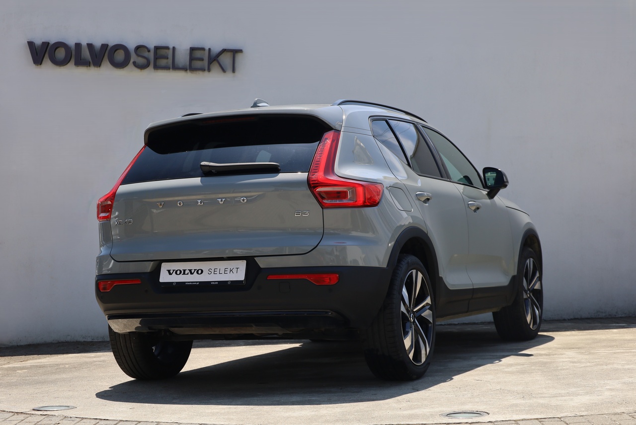 XC40 B3 Hybrid Gasolina Plus Dark