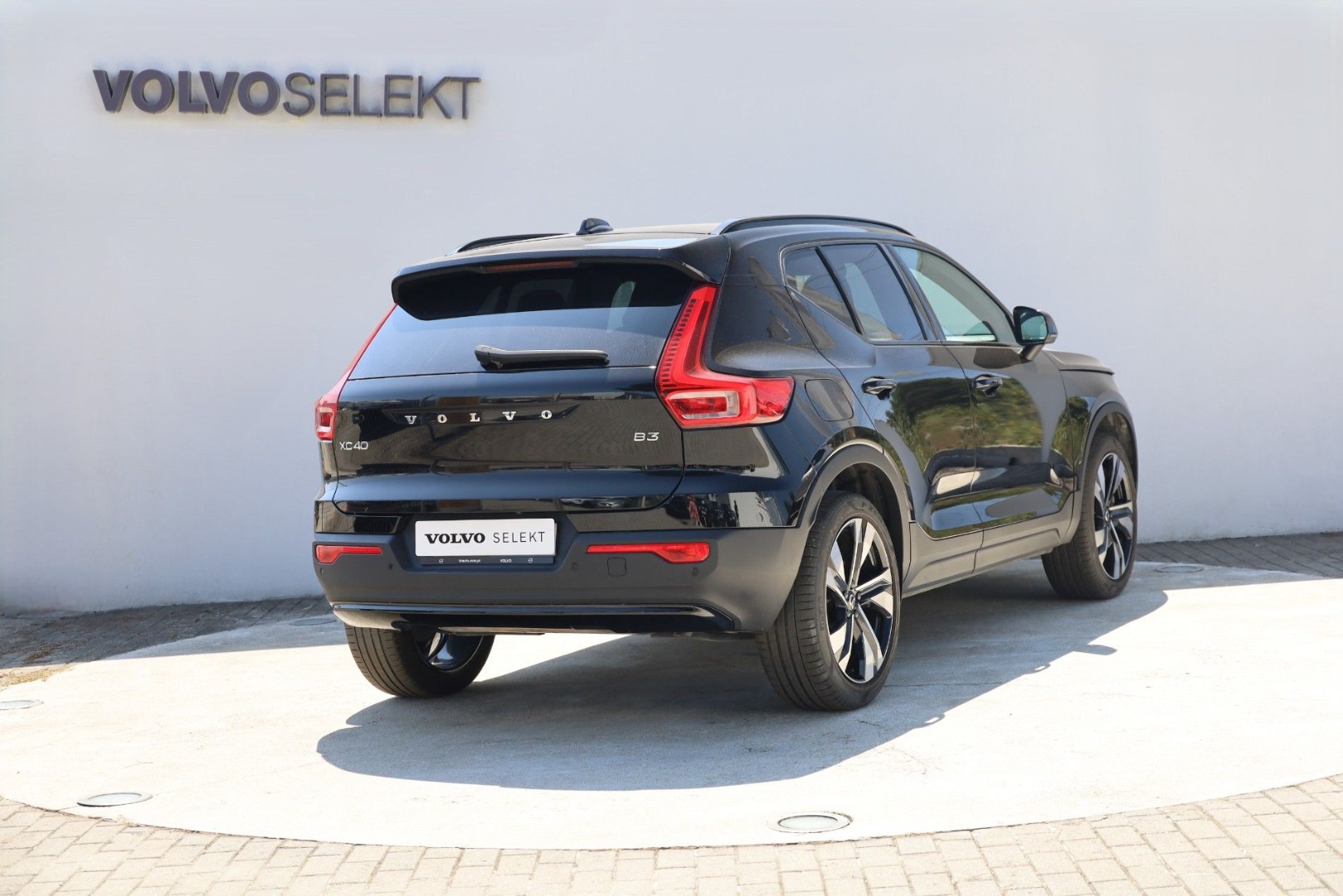 XC40 B3 Hybrid Gasolina Plus Dark