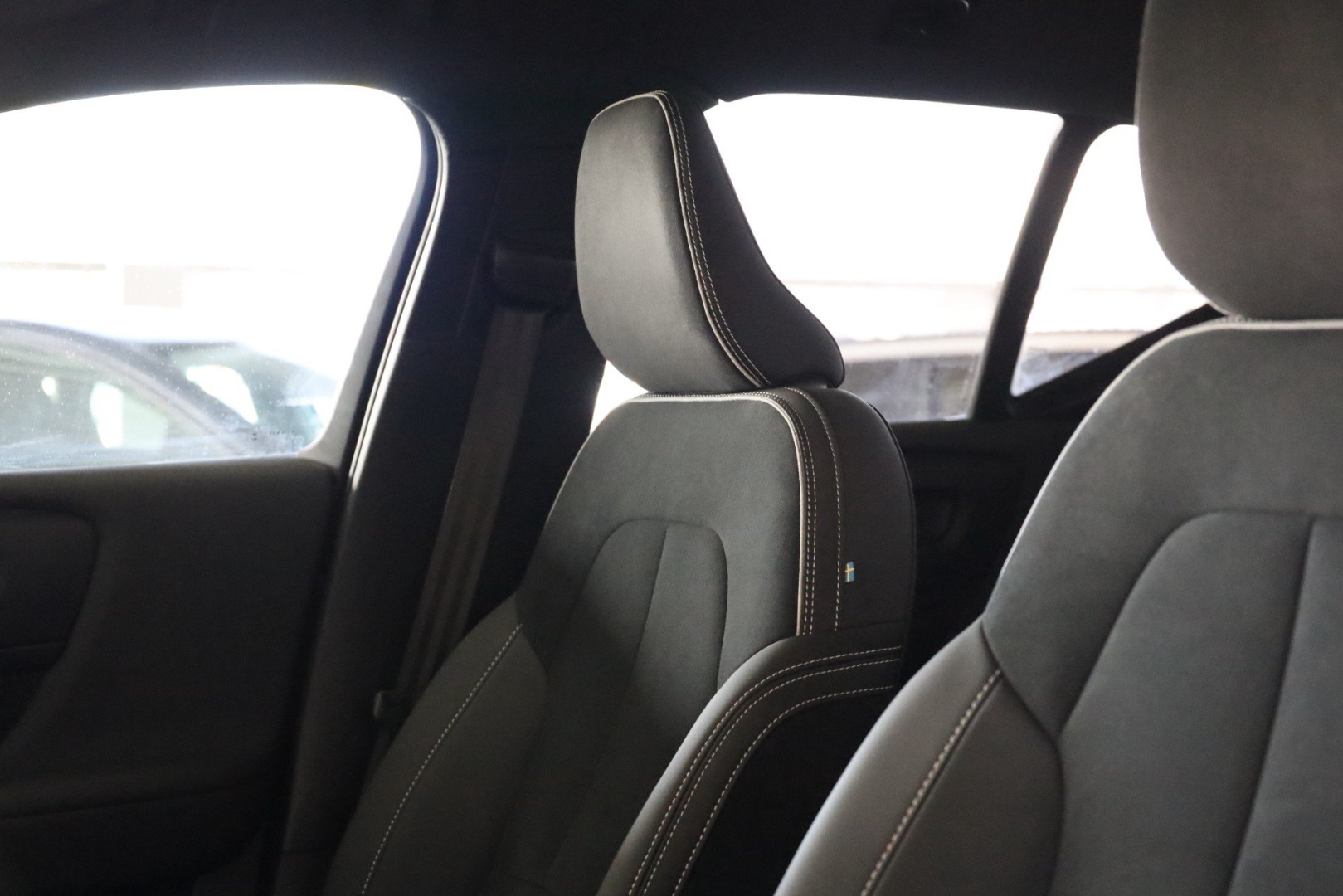XC40 B3 Hybrid Gasolina Plus Dark