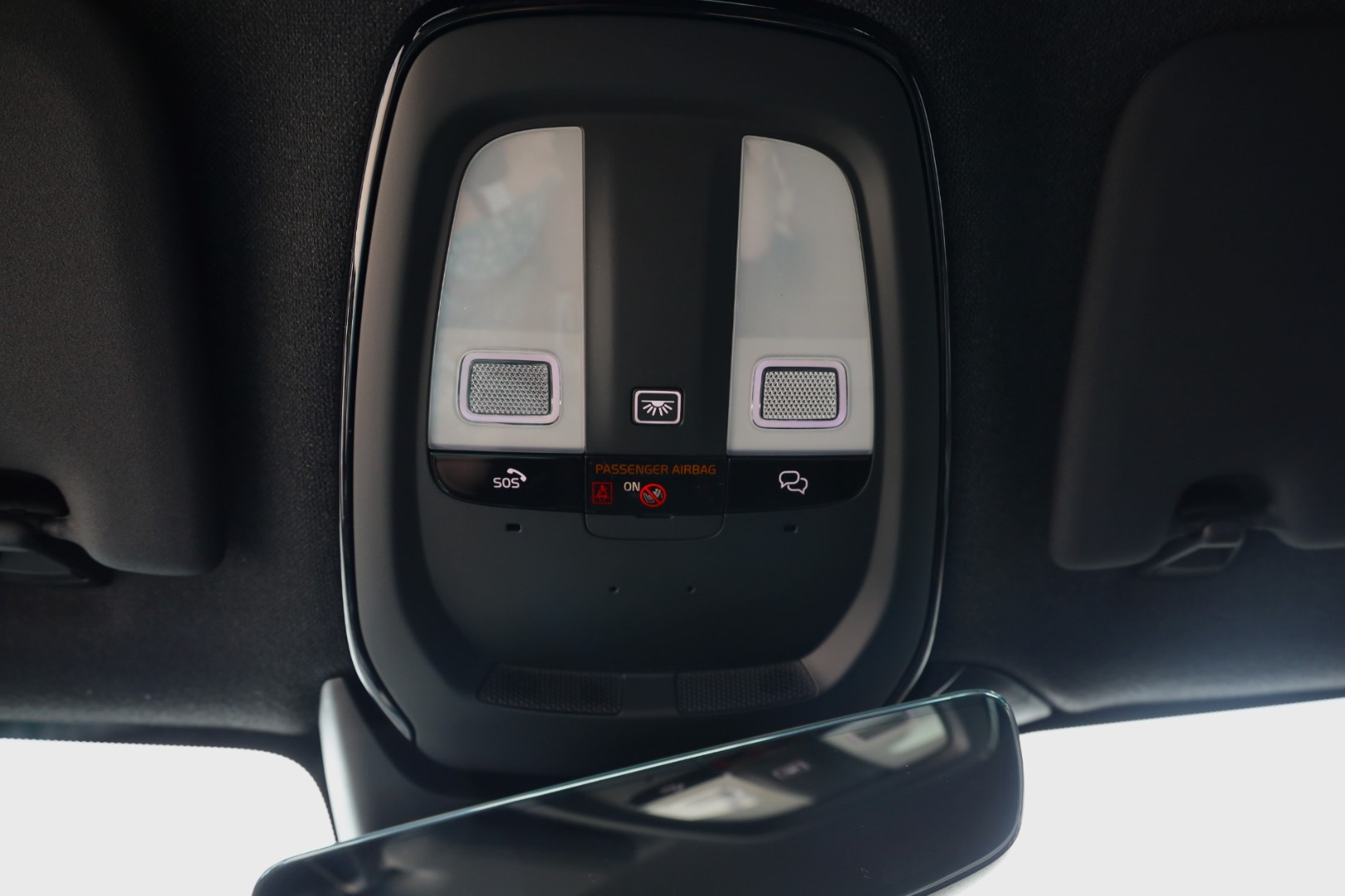 XC40 B3 Hybrid Gasolina Plus Dark