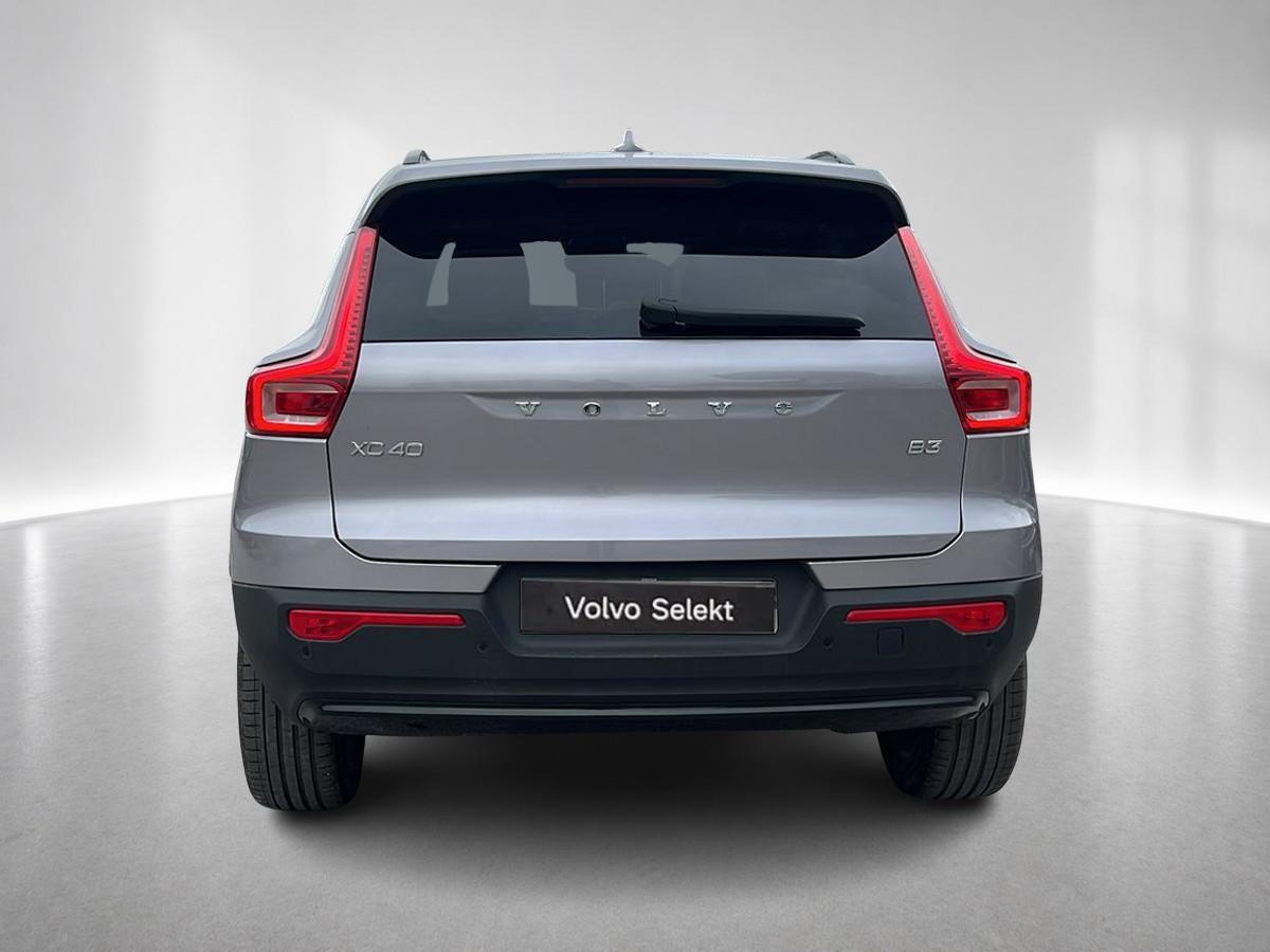 XC40 B3 Hybrid Gasolina Plus Dark