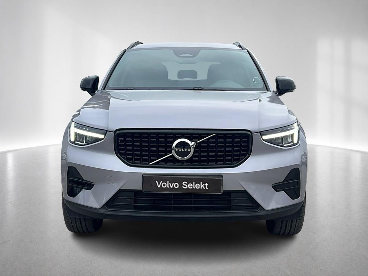 XC40 B3 Hybrid Gasolina Plus Dark