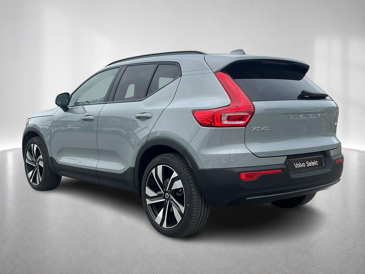 XC40 B3 Hybrid Gasolina Plus Dark