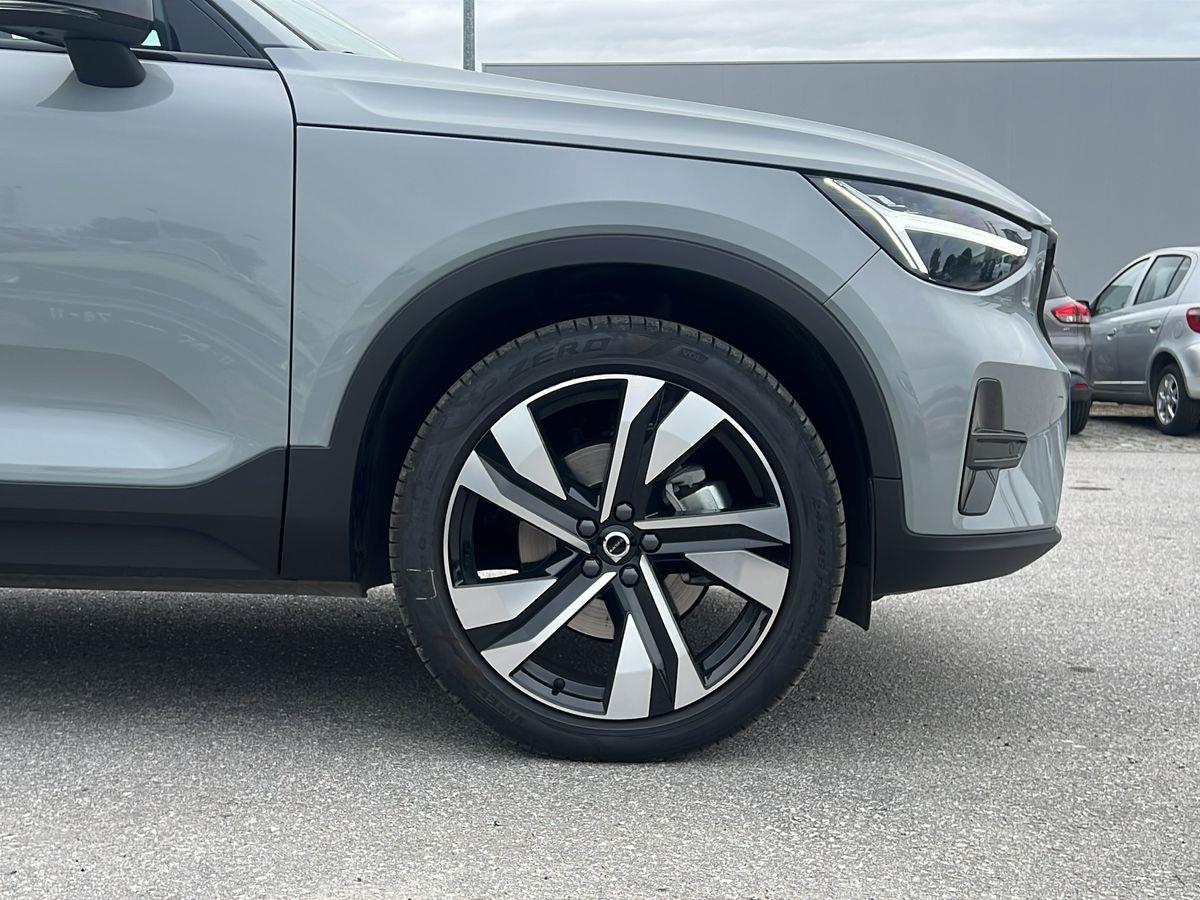 XC40 B3 Hybrid Gasolina Plus Dark