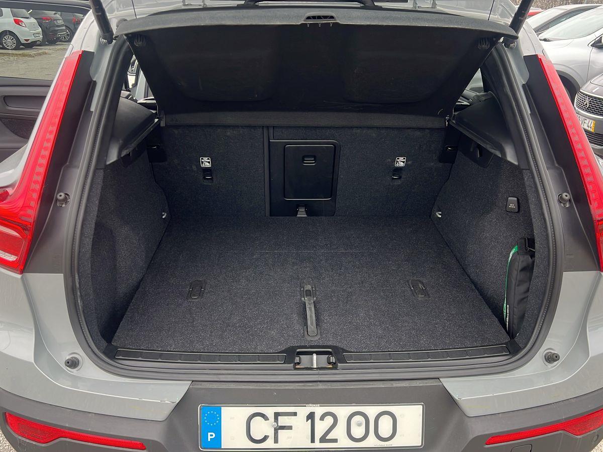 XC40 B3 Hybrid Gasolina Plus Dark