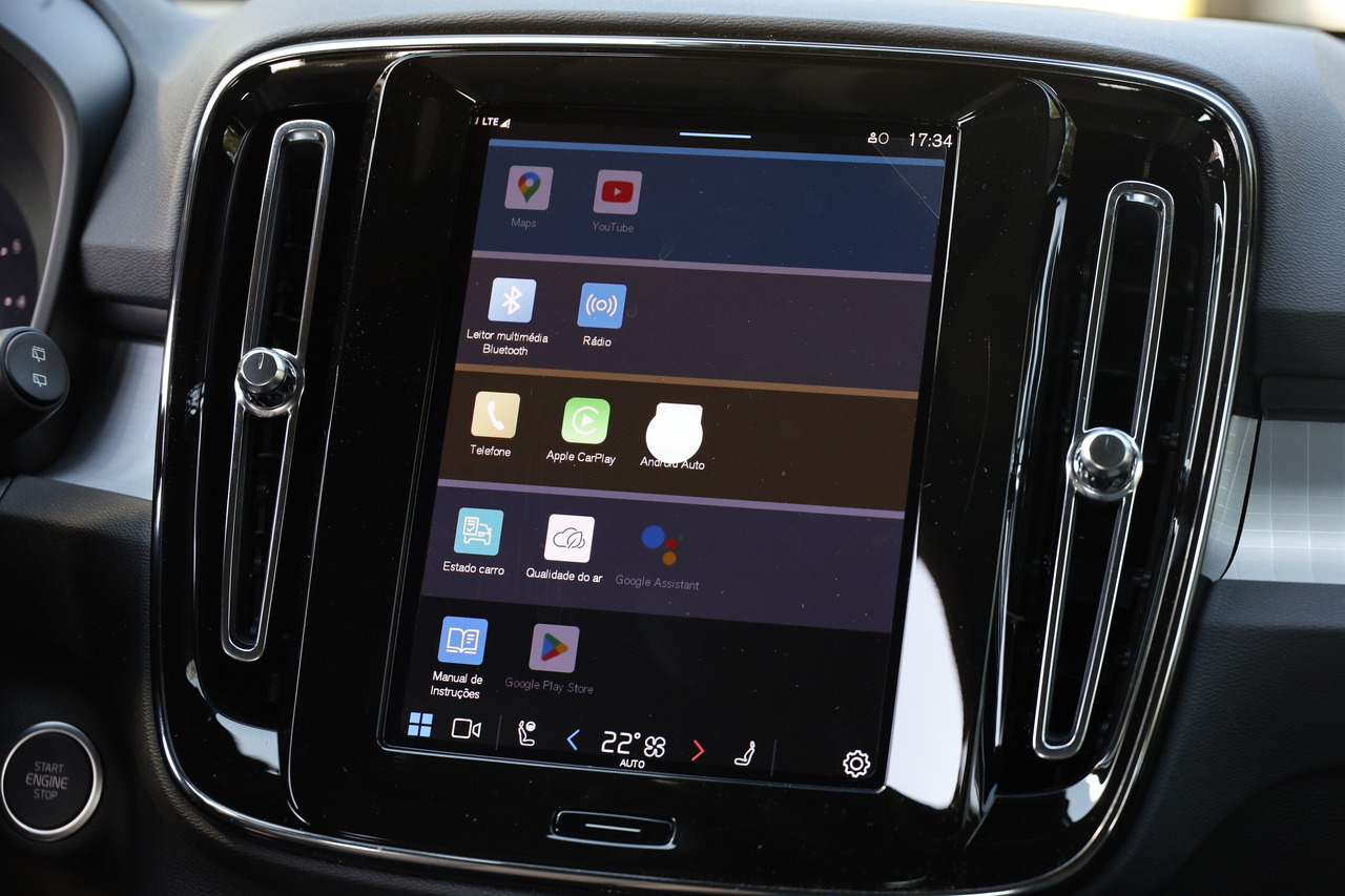 XC40 B3 Hybrid Gasolina Plus Dark