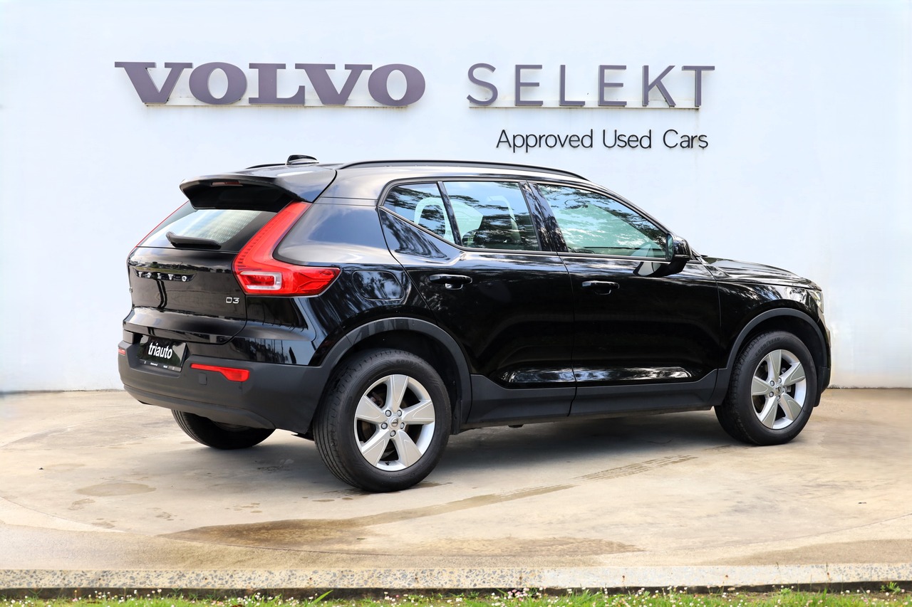 XC40 D3 150cv Base Man.6V