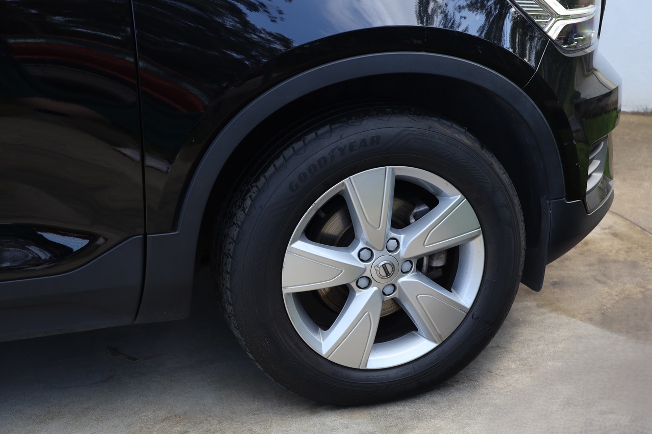 XC40 D3 150cv Base Man.6V