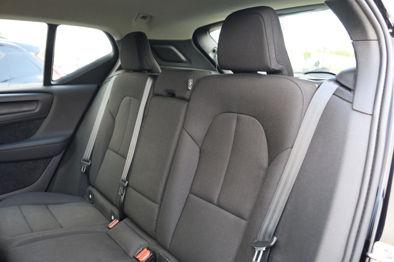XC40 D3 150cv Base Man.6V