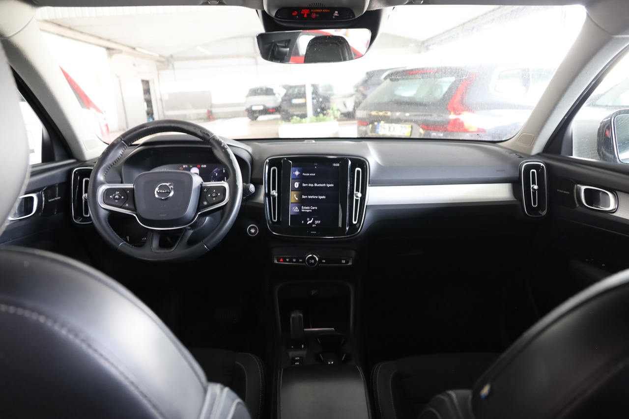 XC40 D3 Momentum