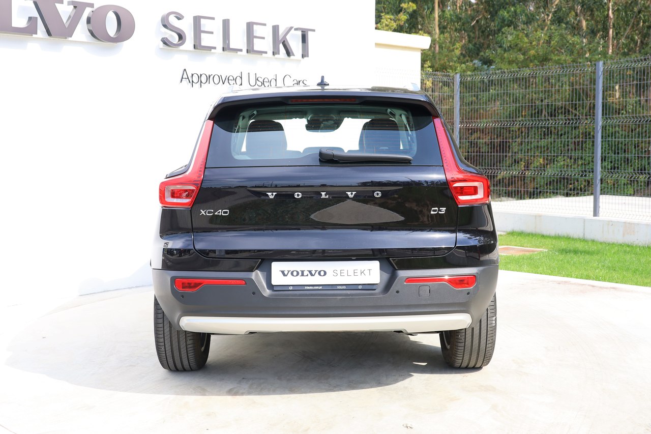 XC40 D3 Momentum Geart. 