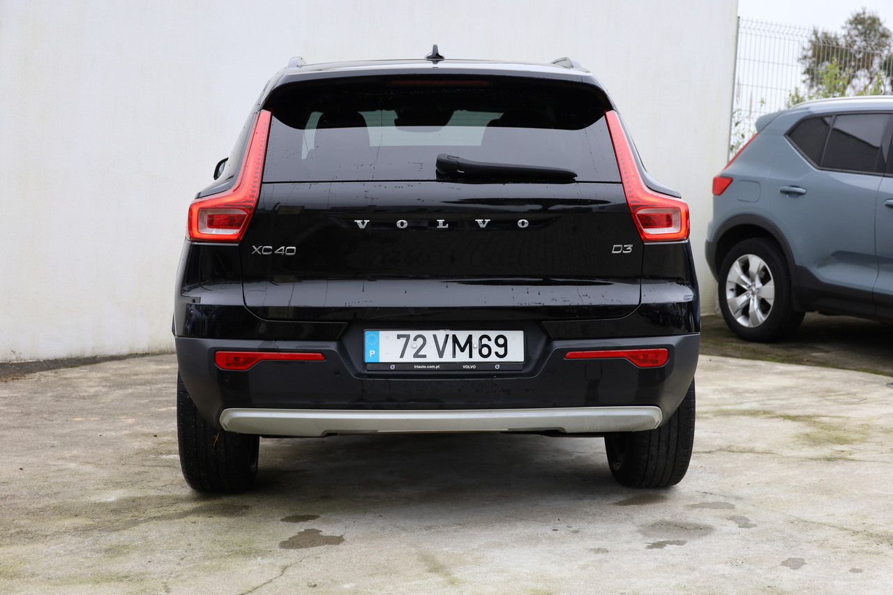 XC40 D3 Momentum Geart.