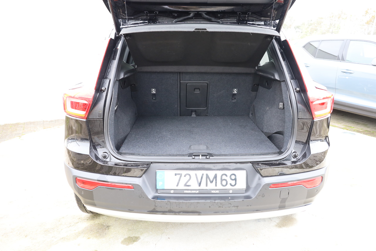 XC40 D3 Momentum Geart.