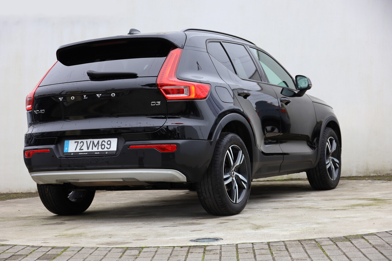 XC40 D3 Momentum Geart.
