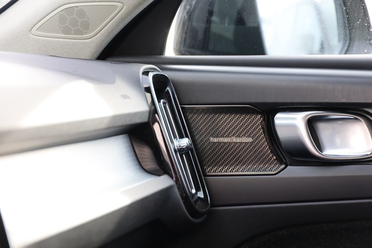 XC40 D3 Momentum Geart.