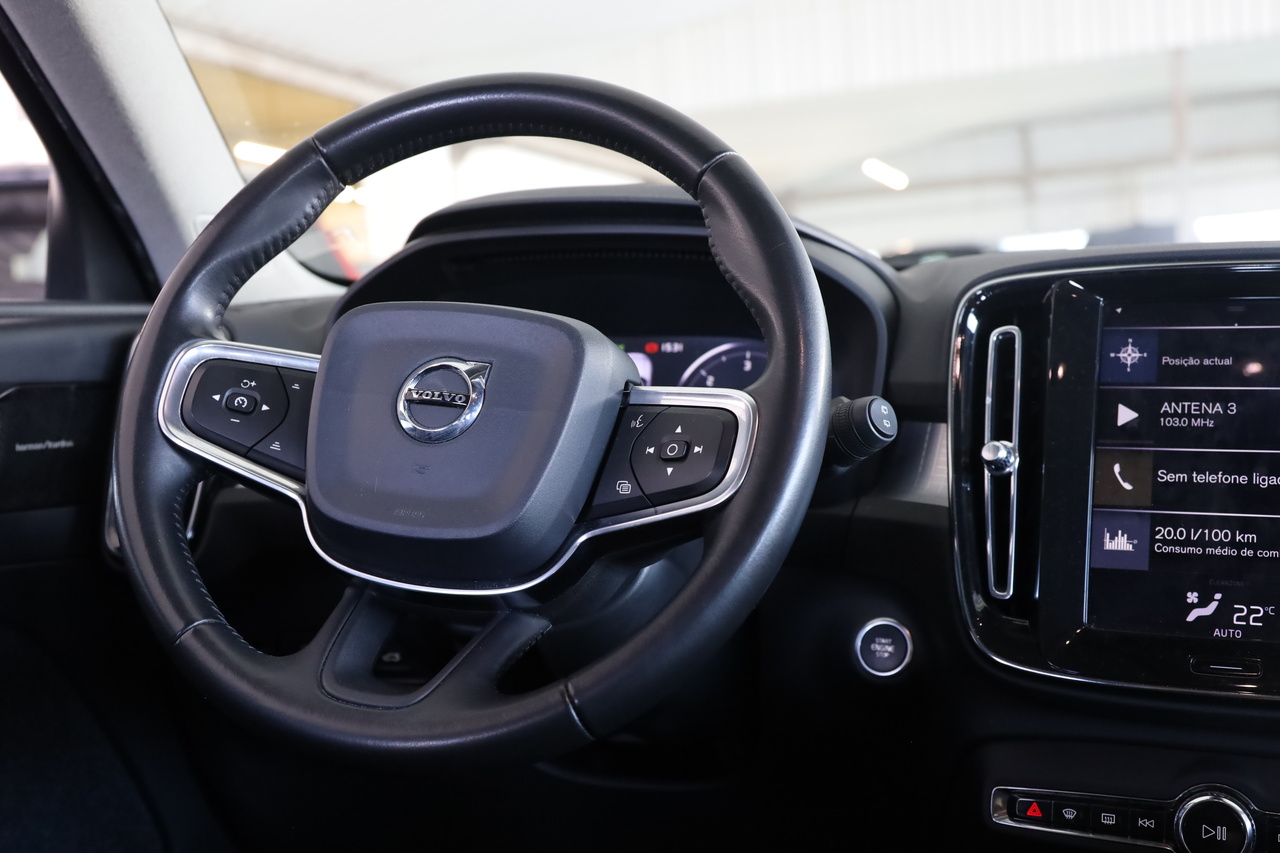 XC40 D3 Momentum