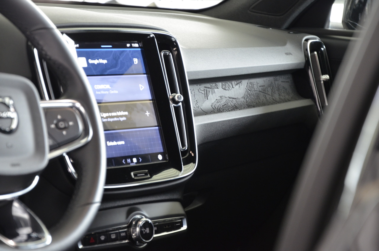 XC40 Single Motor Extended Range Core