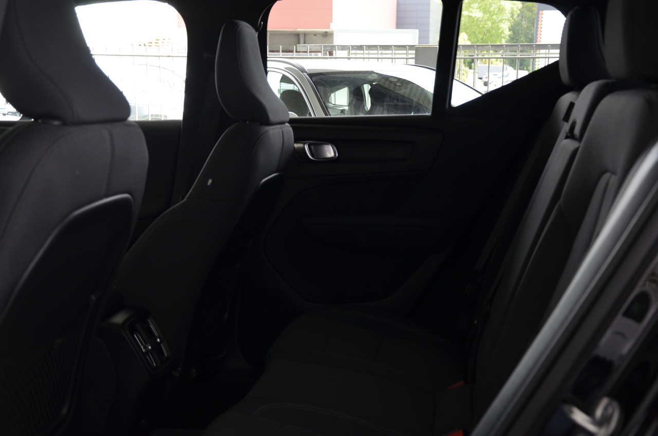 XC40 Single Motor Extended Range Core