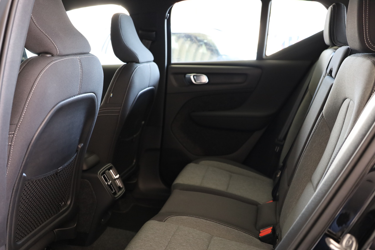 XC40 T2 Core Geart. 8V