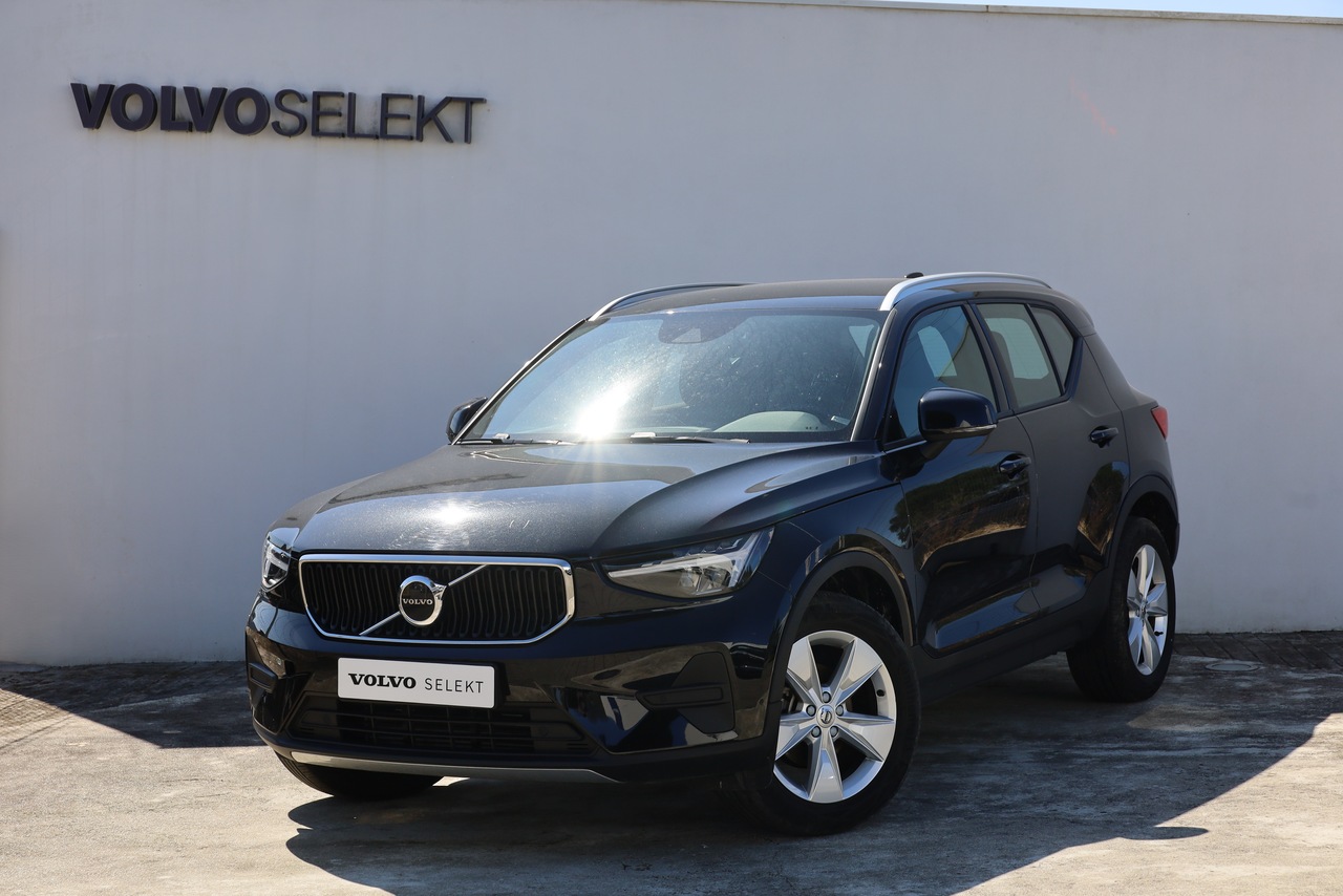 XC40 T2 Core Geart. 8V