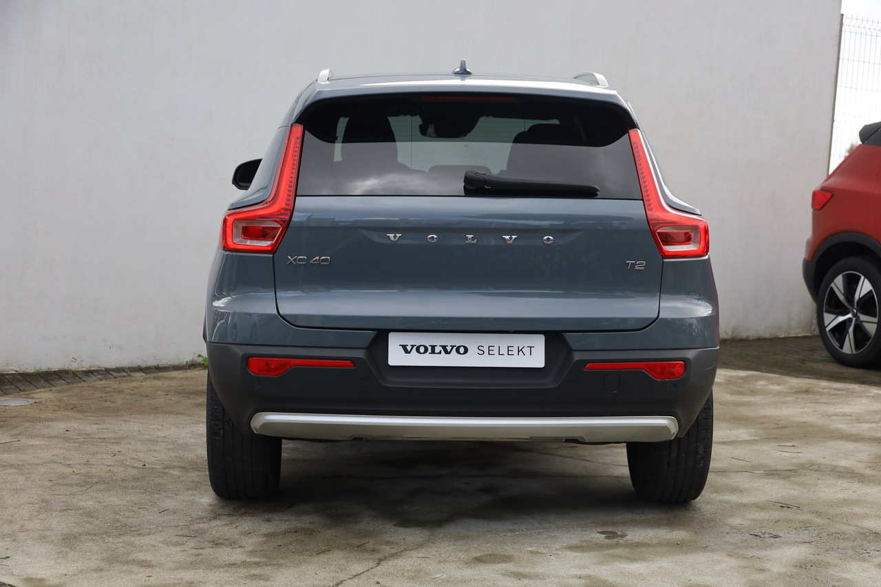 XC40 T2 Core 