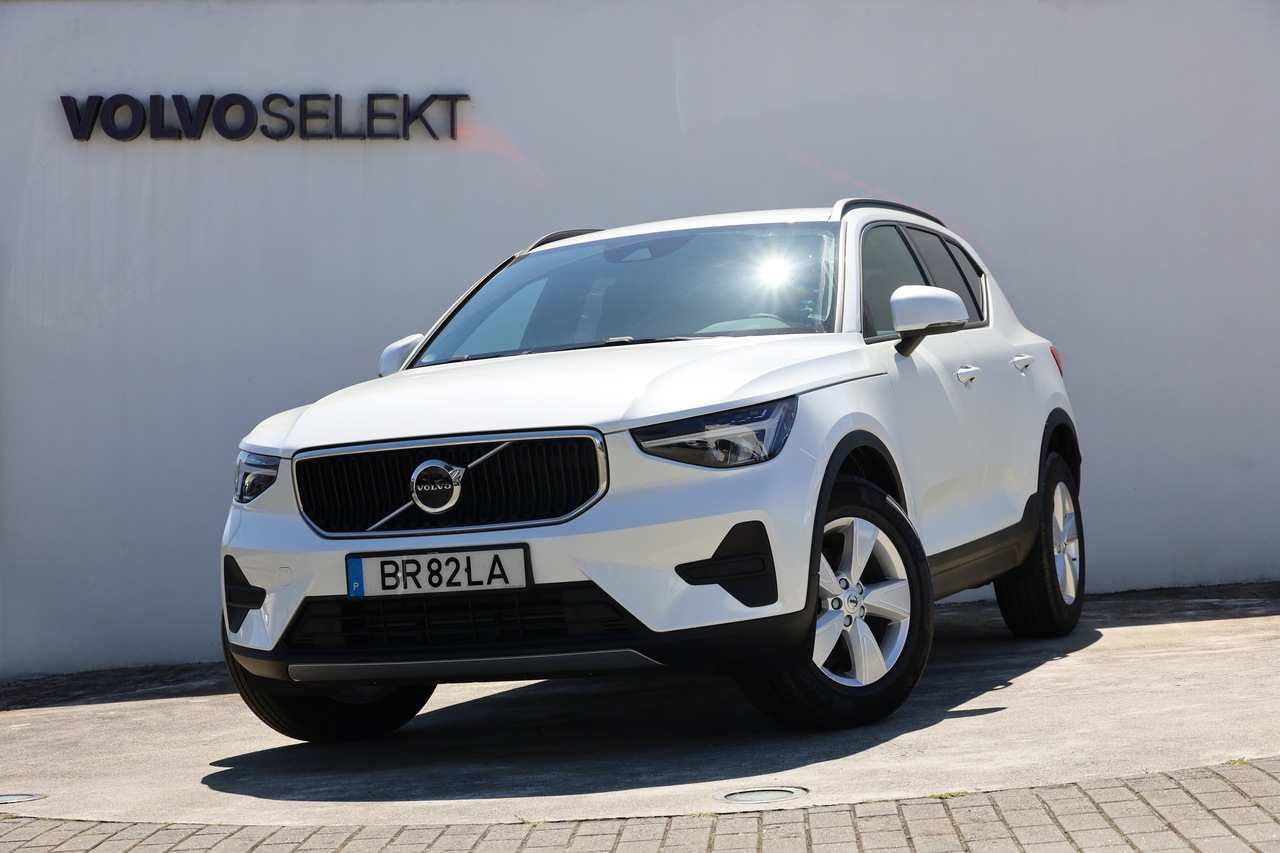 XC40 T2  Essential Geart.
