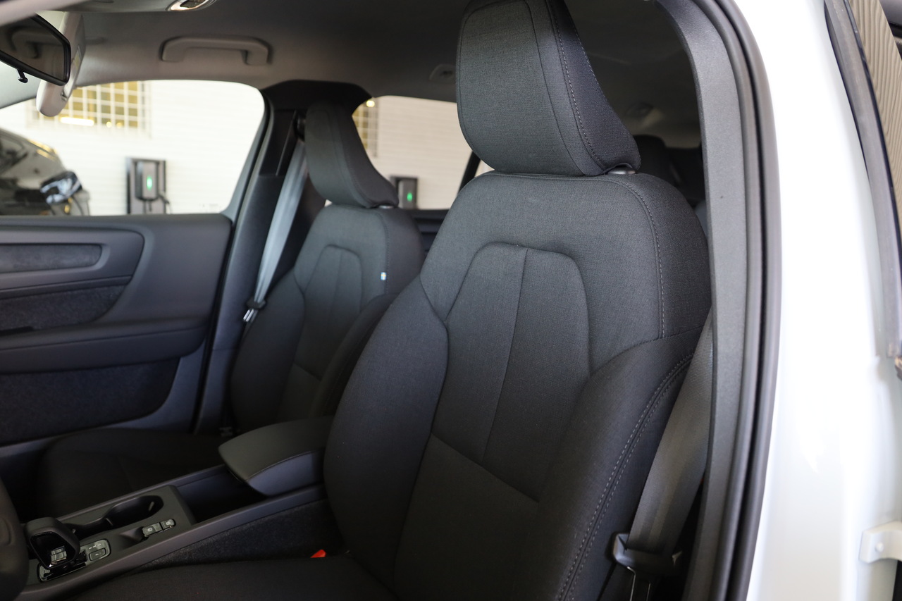 XC40 T2  Essential Geart.