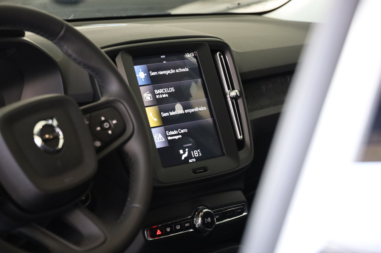 XC40 T2  Essential Geart.