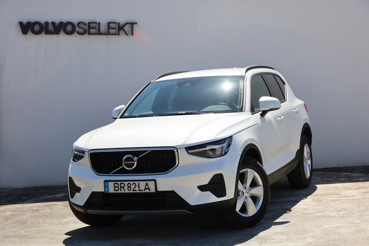 XC40 T2  Essential Geart.