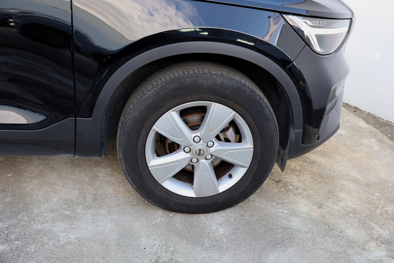 XC40 T2 Essential 