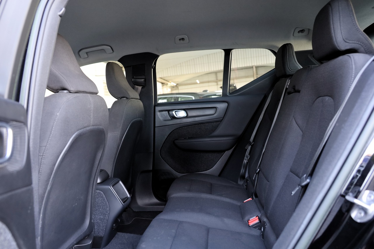 XC40 T2 Essential 