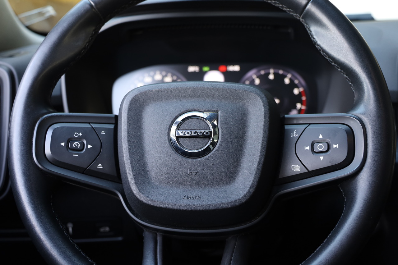 XC40 T2 Essential 