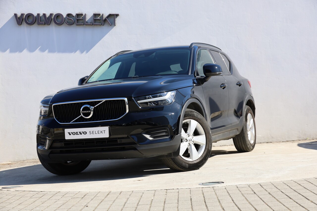 XC40 T2 Momentum Core