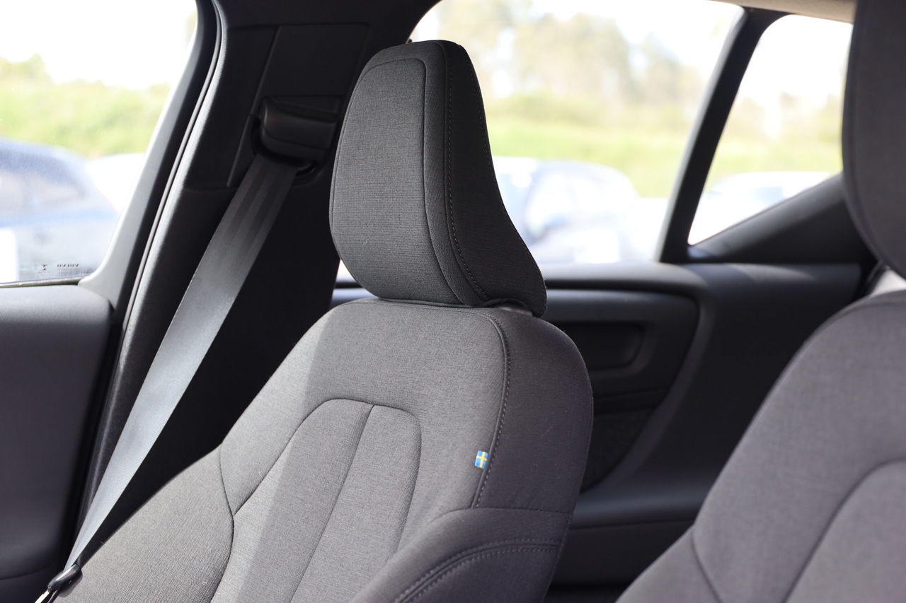 XC40 T2 Momentum Core