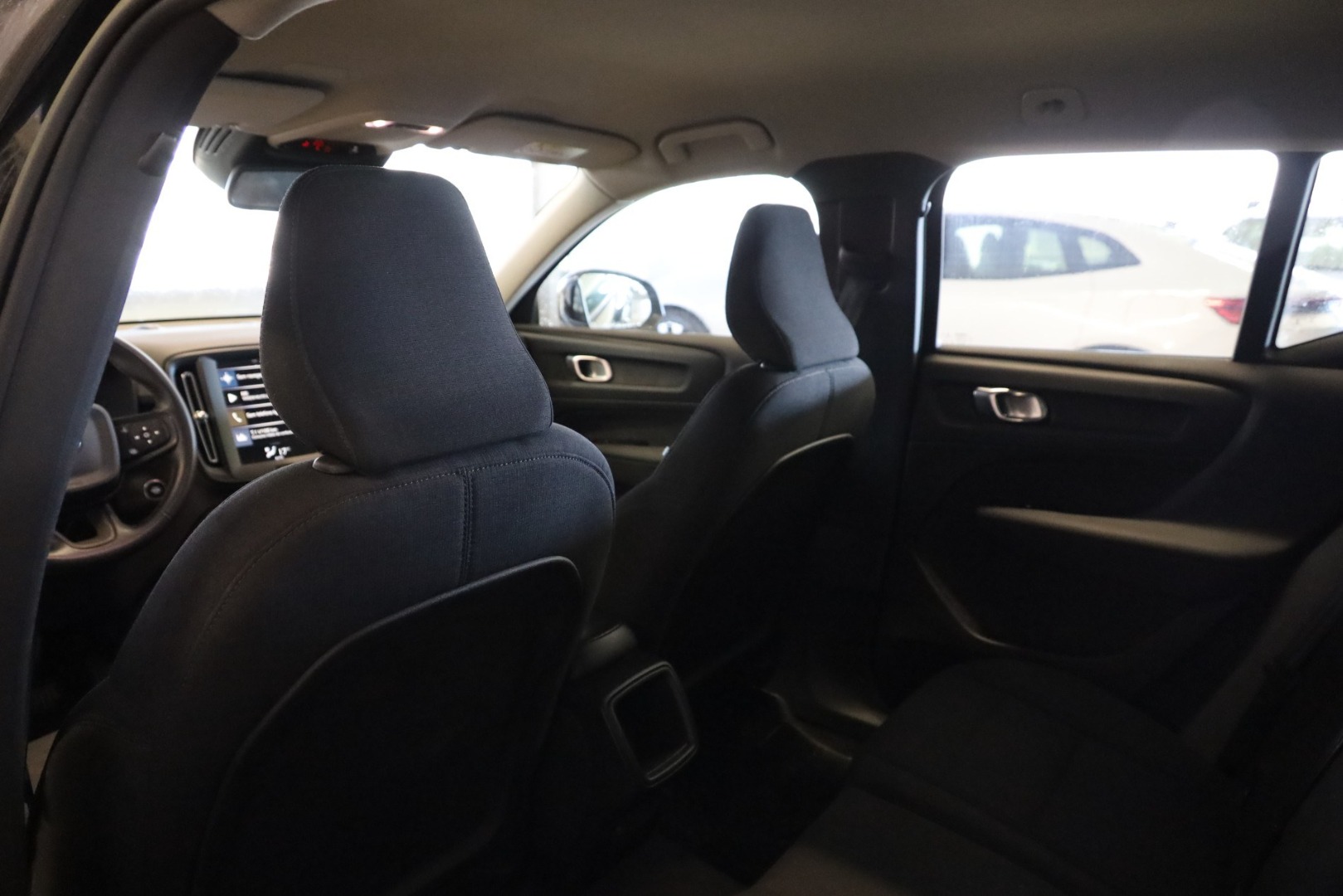XC40 T2 Momentum Core
